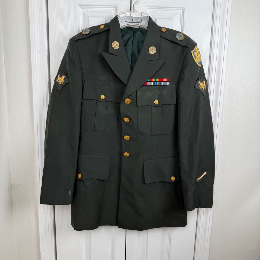US Army Men's Class A Dress Coat – Vietnam Era – DeRossi & Son – Size 39S‎